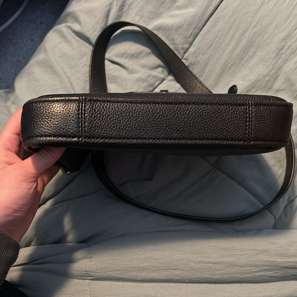 Kate Spade Crossbody Purse - Picture 7 of 8